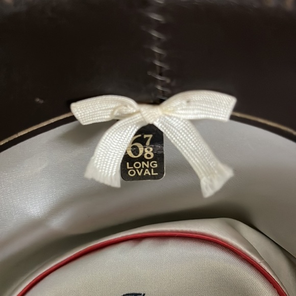 Stetson “Billy Kidd” Cowboy Hat. Custom Feather, beaded band.Light Brown.6 7/8’s - Picture 10 of 16